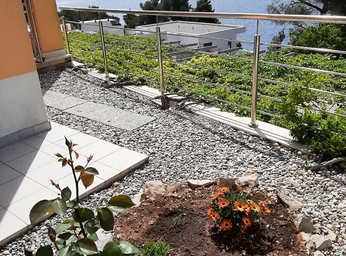 Martina דירה פריזבה