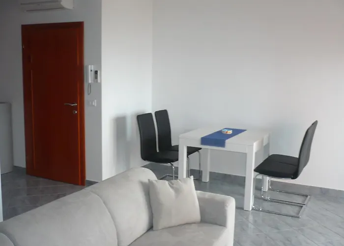 דירה Martina פריזבה